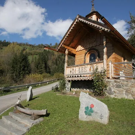 Spacious With Close To Skiing Points