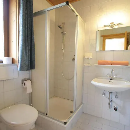Spacious With Close To Skiing Points Mittersill
