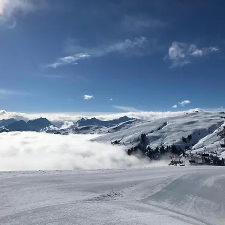 Flat In Near Hohe Tauern Slopes *