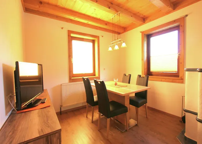 Flat In Near Hohe Tauern Slopes アパート ミッタージル